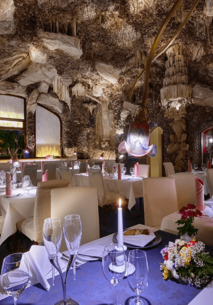 Top 8 Luxusních restaurací v Praze - i ti největší gurmáni si zde přijdou na své image 5